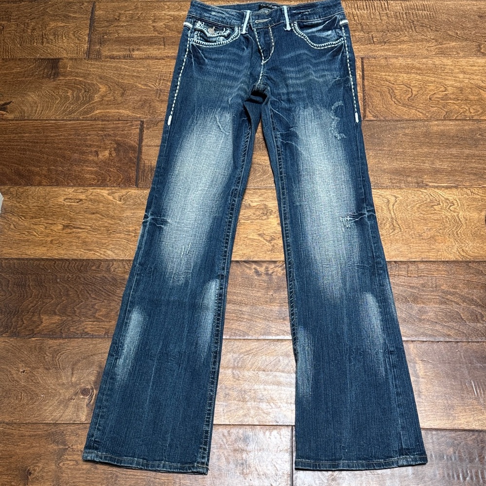 Stylish Indigo Flare Jeans for Women